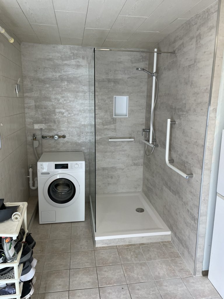 Barrierefreundliche Dusche