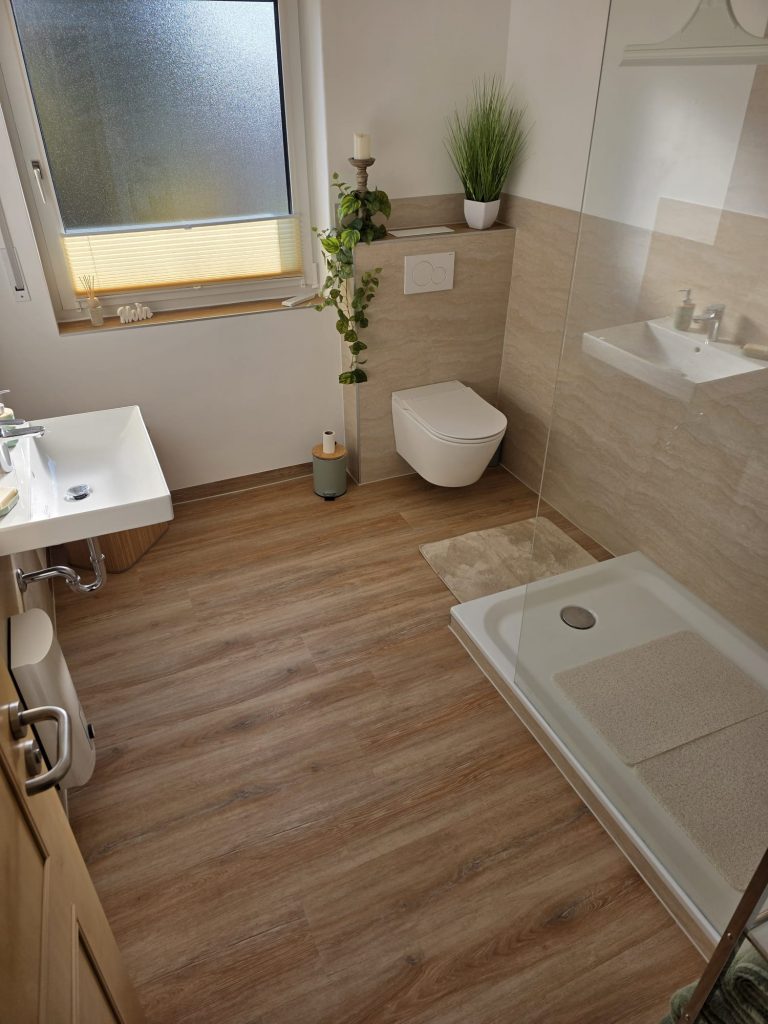 Badezimmer Sand/Holz