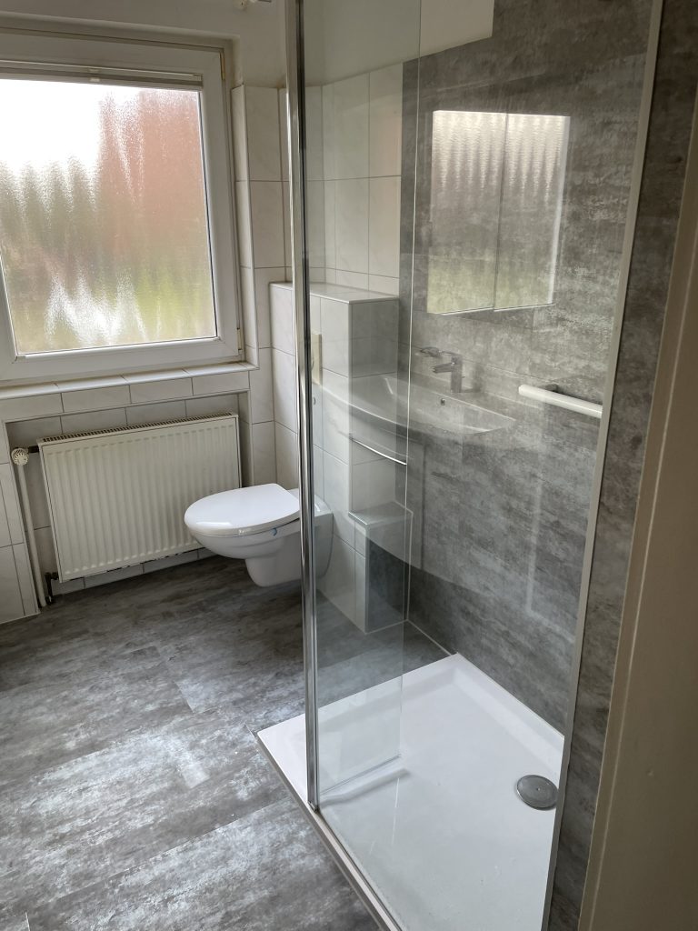 Barrierefreundliche Dusche