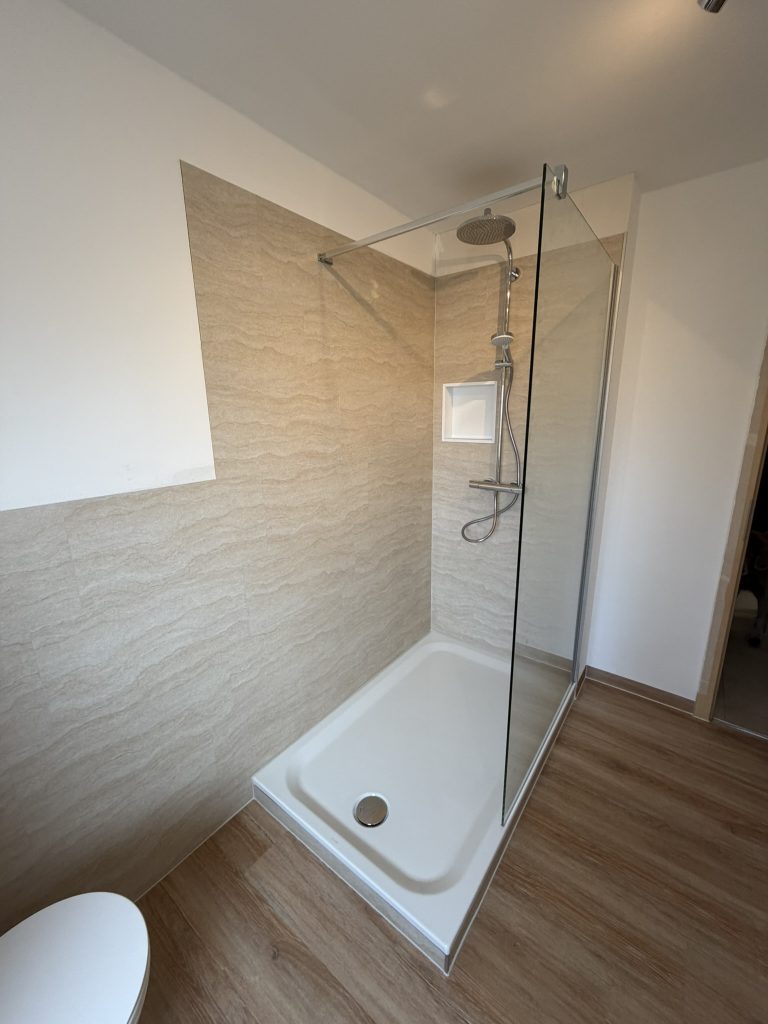 Badezimmer Sand/Holz